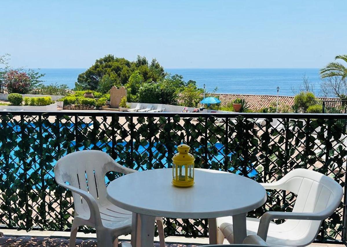 Studios Face A La Mer - Cala Llevado ตอสซาเดมาร์ ภายนอก รูปภาพ